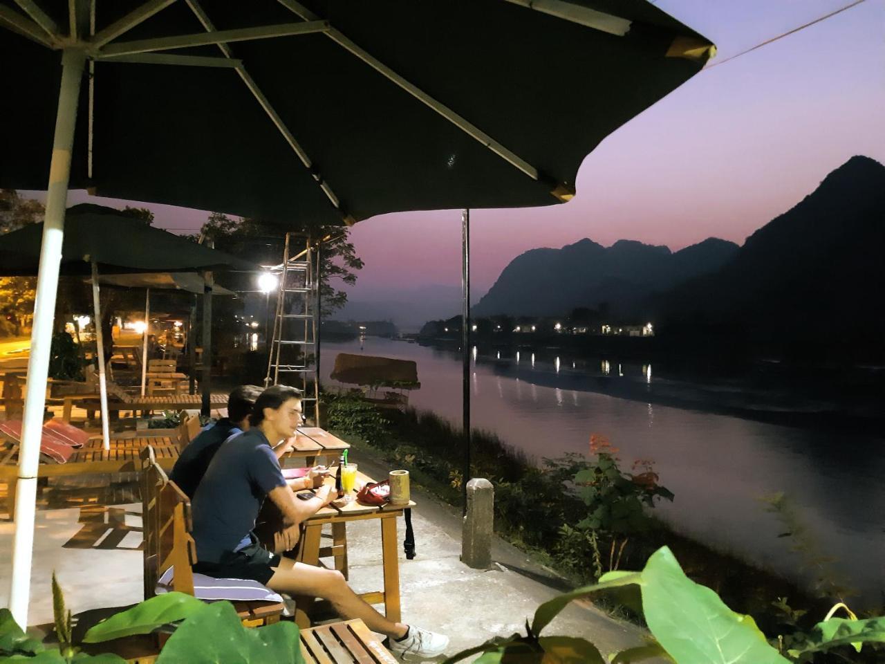Diep Le Homestay Φονγκ Να Εξωτερικό φωτογραφία